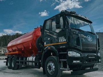 Автоцистерна вакуумная FAW 6х4