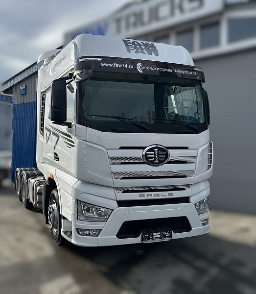 Седельный тягач FAW 6x4 J7с ADR