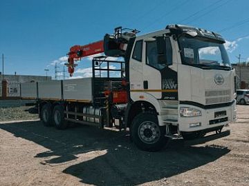 Бортовой автомобиль FAW с КМУ Kanglim KS 1256